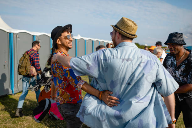 Best Luxury portable toilet rental  in Rice Lake, WI